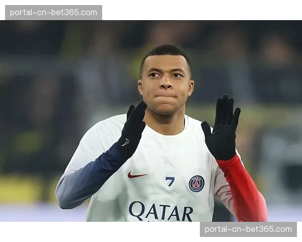 巴黎圣日耳曼官方确认，姆巴佩脚踝韧带轻微扭伤，预计缺席两周